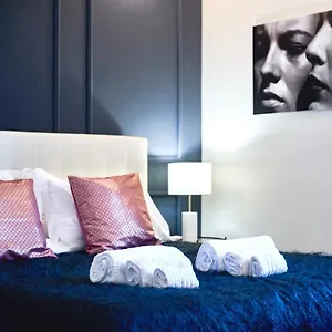Chiclife Sarona Shenkin - Santa Caterina & Museum Apartment Bergamo